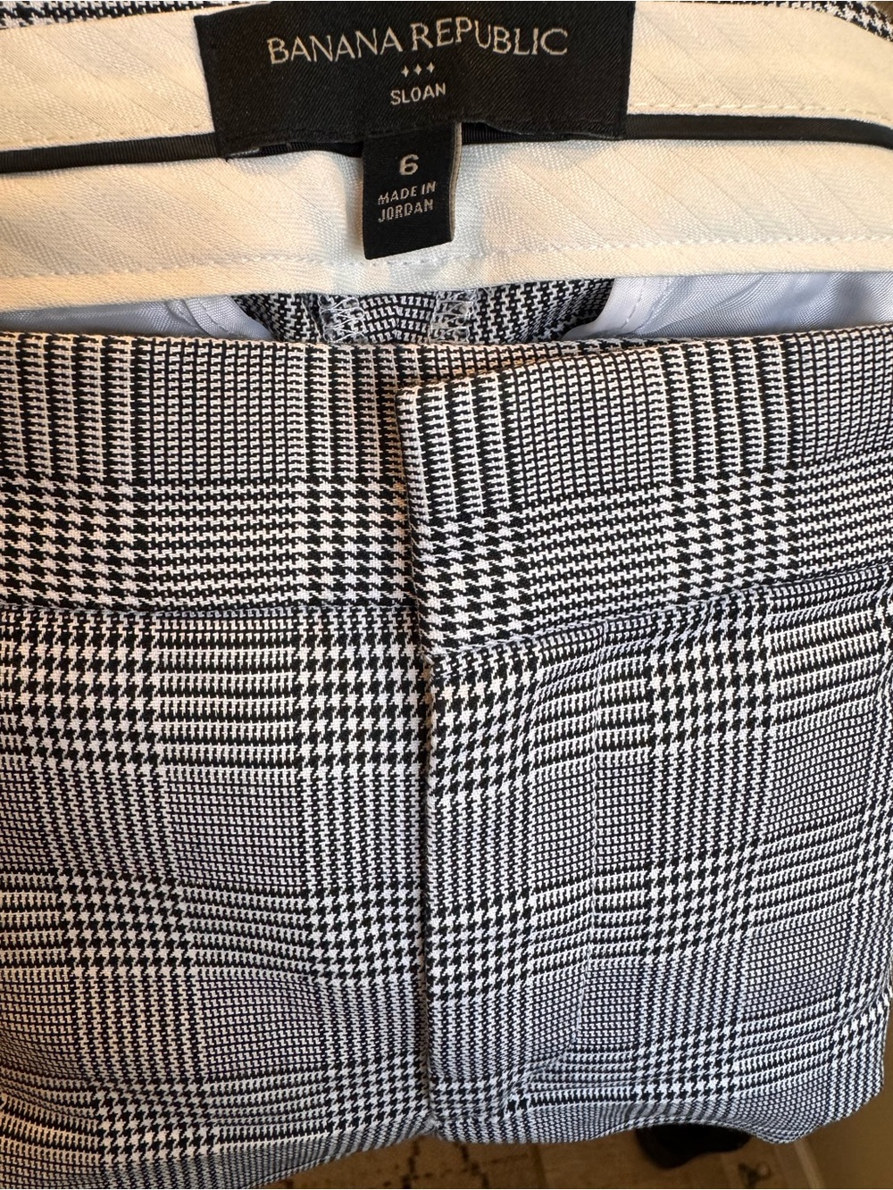 Banana Republic fall Black & White Glen Plaid Sloan Pants size 6
